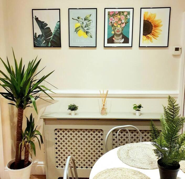 Little Cosy Getaway - York Vila Exterior foto